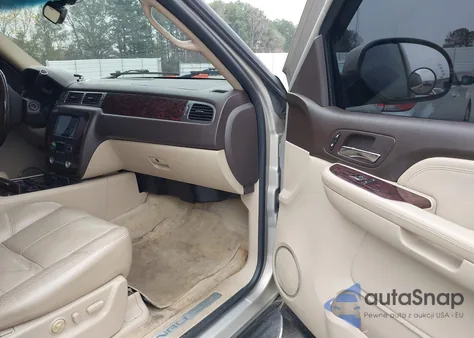 2007 GMC Yukon Xl 1500 Denali из США, поврежденный, VIN 1GKFK66837J303254